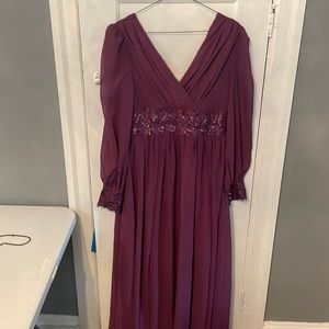 Stunning long dress